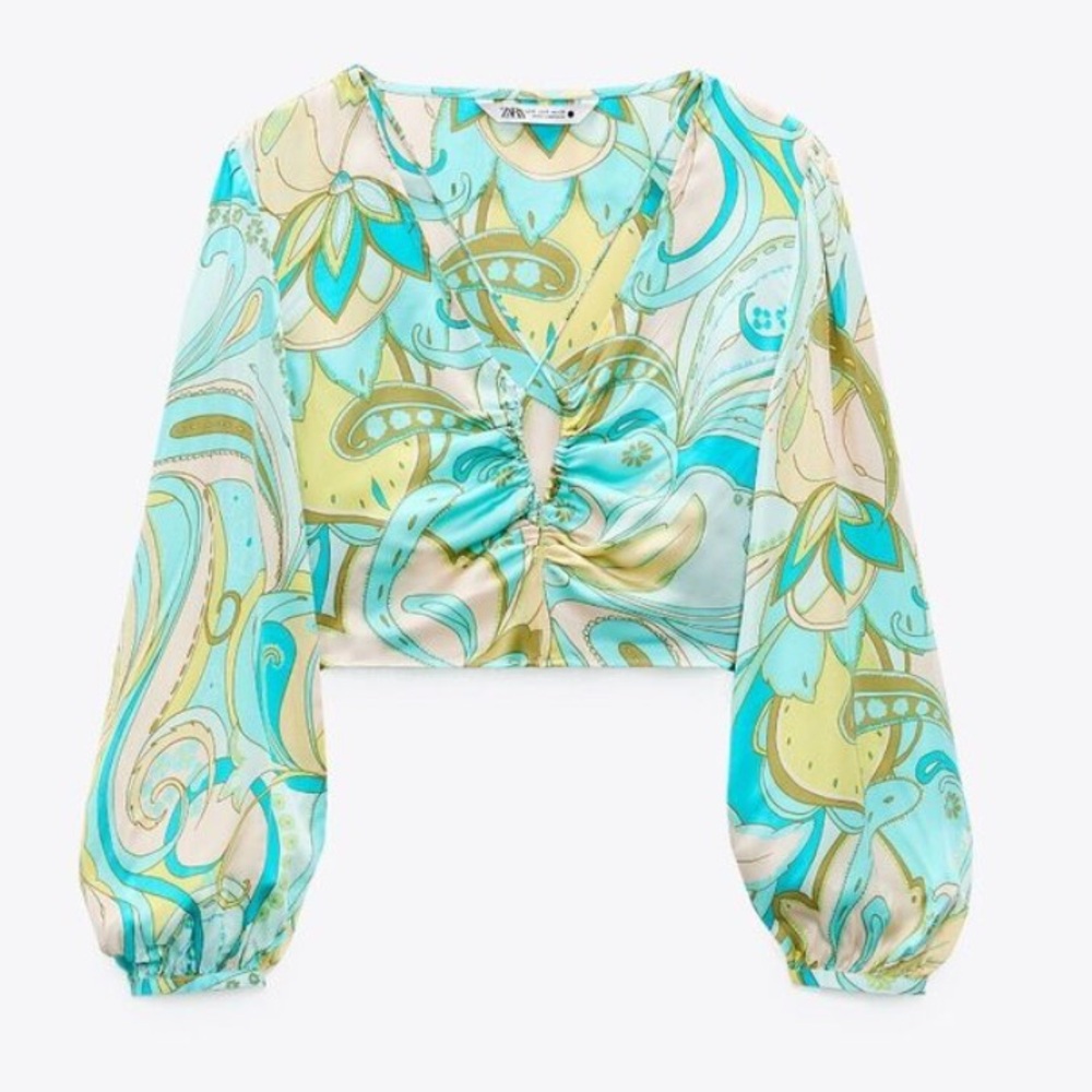 ZARA SEA GREEN 70s PRINTED
RETRO HOLLY CROP TOP.